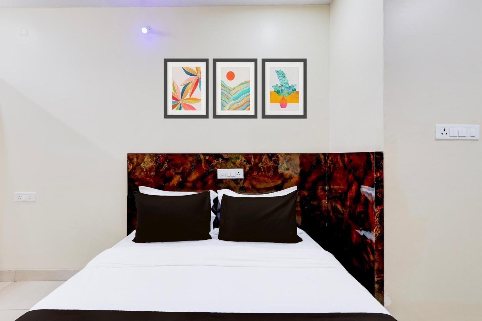 Hotel O Sai Manikanta Homes Hyderabad Exterior photo